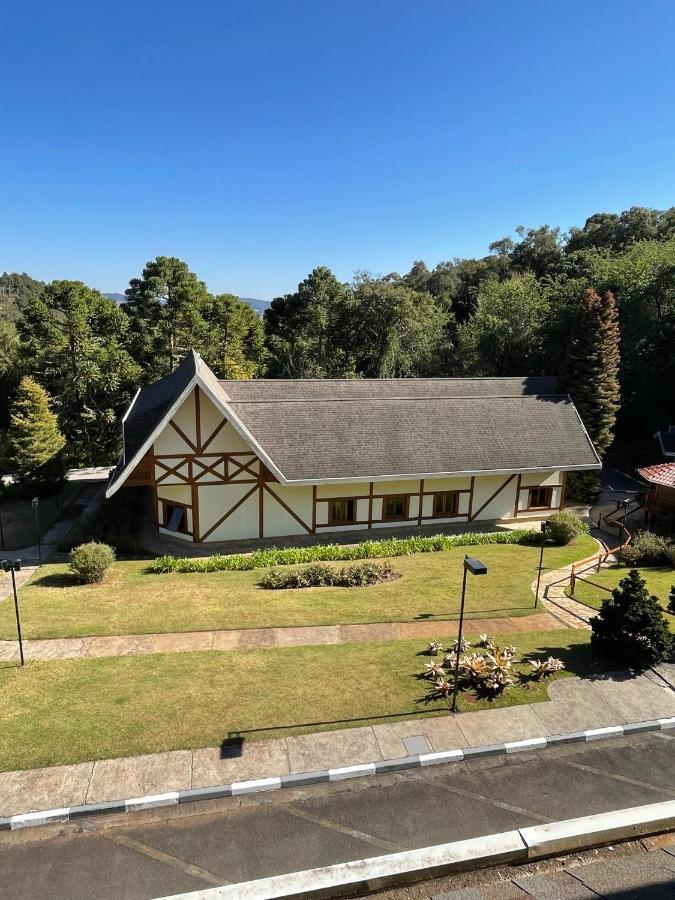 No Quatre Saisons Com Cafe Da Manha Campos do Jordao